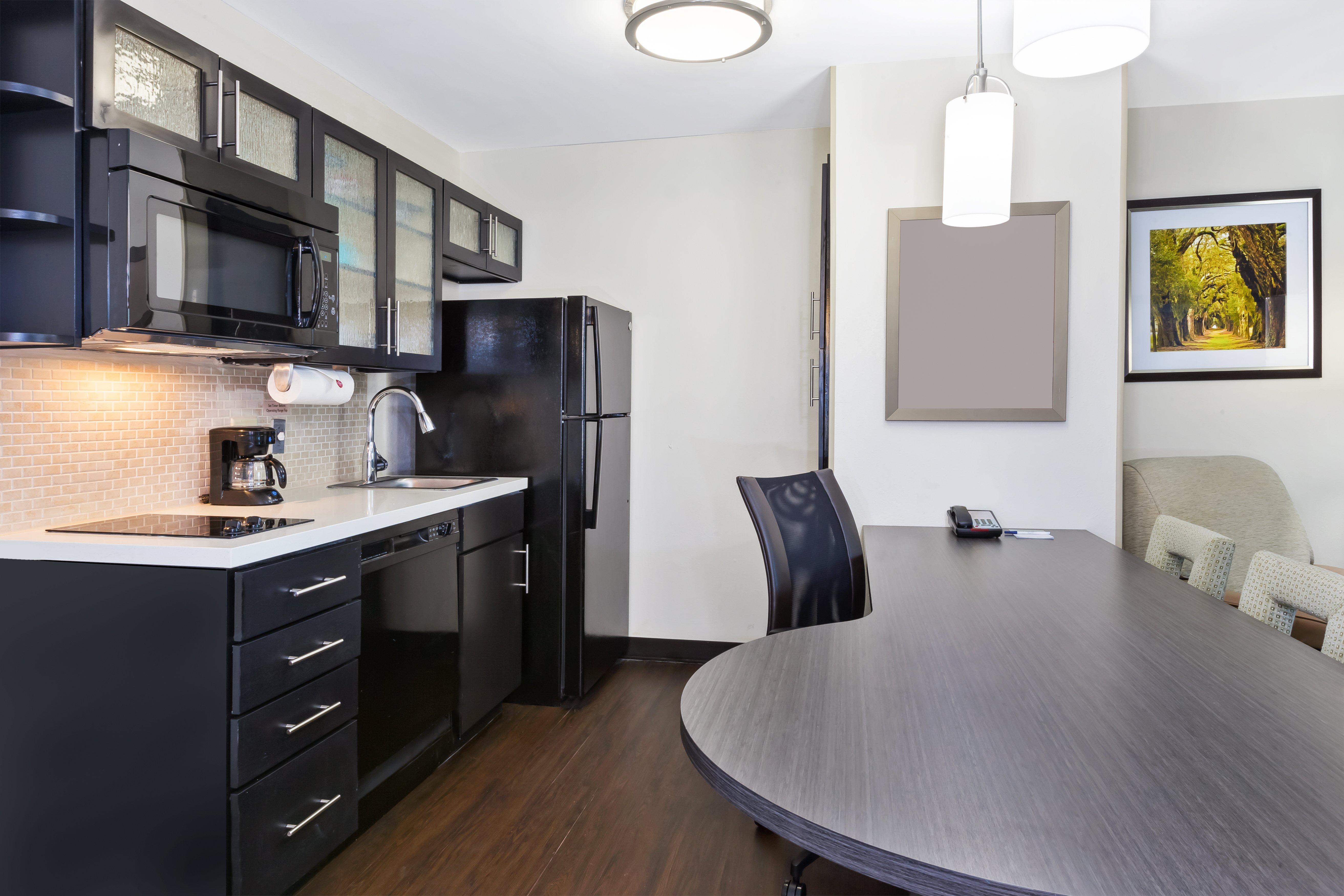 Candlewood Suites Huntersville-Lake Norman Area By Ihg Zewnętrze zdjęcie