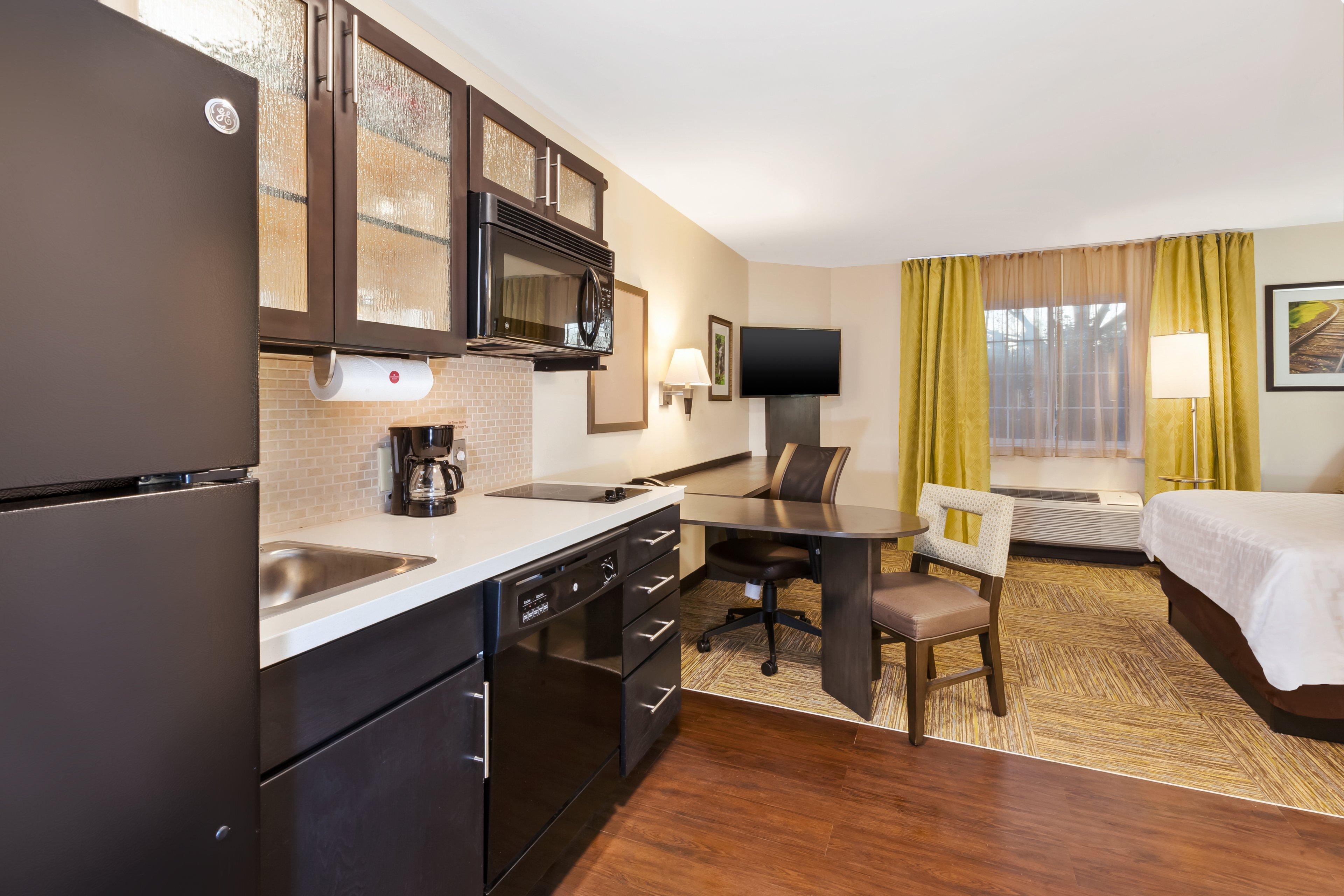 Candlewood Suites Huntersville-Lake Norman Area By Ihg Zewnętrze zdjęcie