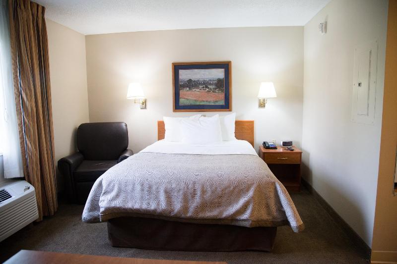 Candlewood Suites Huntersville-Lake Norman Area By Ihg Zewnętrze zdjęcie