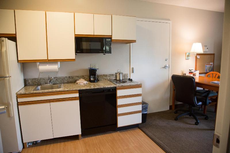 Candlewood Suites Huntersville-Lake Norman Area By Ihg Zewnętrze zdjęcie